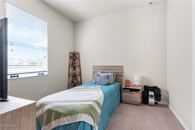 Building Photo - 11656 Eros Rd