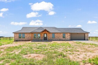 Building Photo - New Construction Home In Idalou ISD!