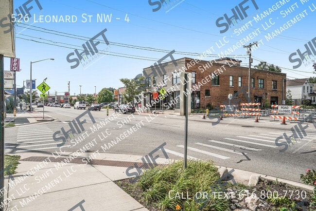 Building Photo - 526 Leonard St NW