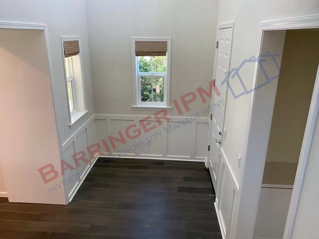 Building Photo - House is occupied *DO NOT DISTURB TENANTS* Call office with any questions