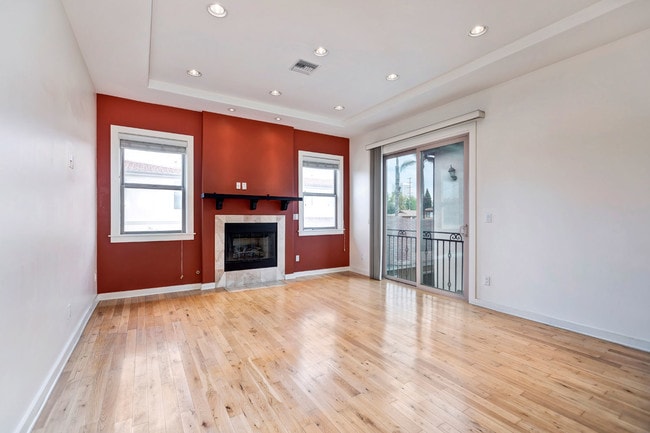 Building Photo - 2027 Butler Ave