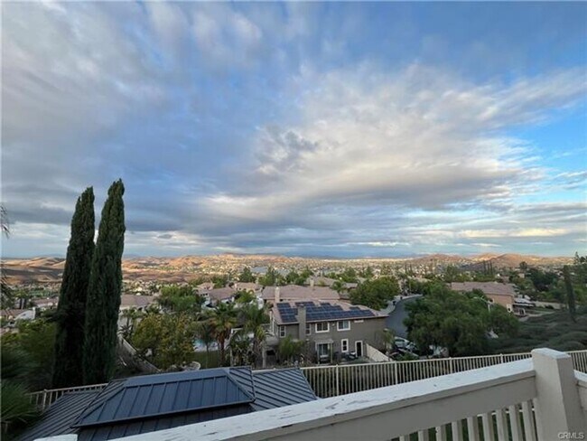 Primary Photo - Stunning Tuscany Hills Home with Panoramic...