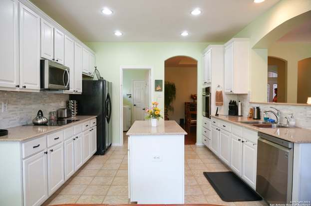 Building Photo - 133 Shadow Knolls
