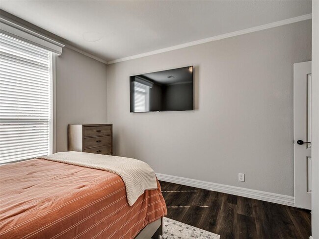 Building Photo - 7601 SW 119th St