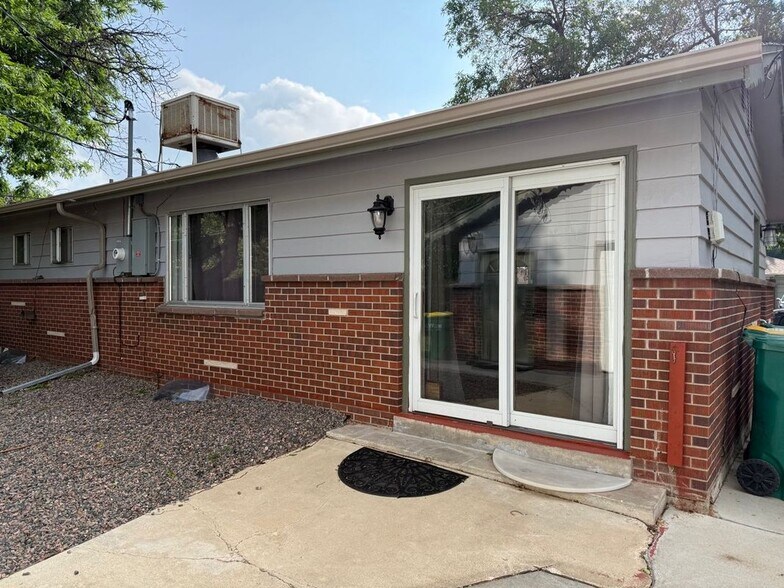 Building Photo - 1231 S Marshall St