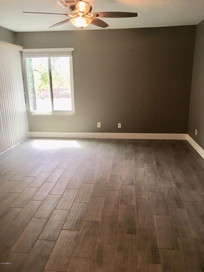 Building Photo - 3440 E Southern Ave