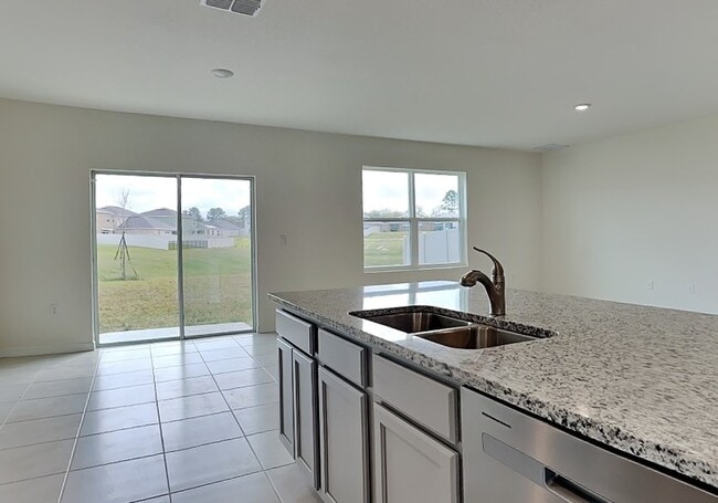 Building Photo - 5246 Mahogany Dr