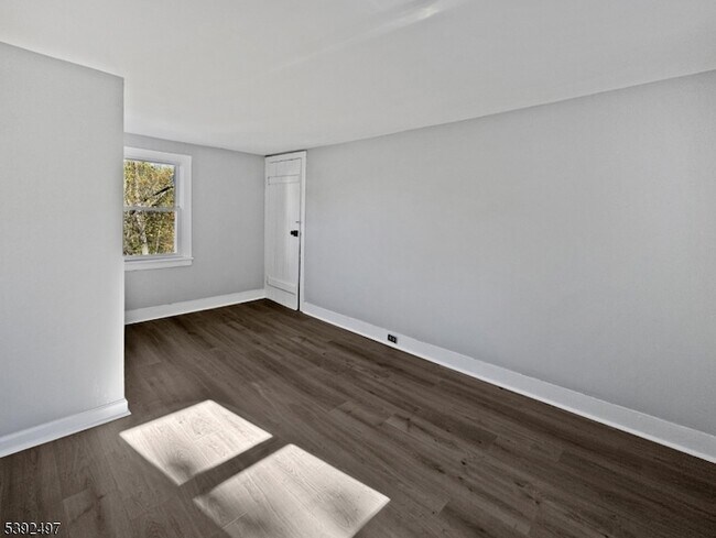 Building Photo - 5 Orams Ln