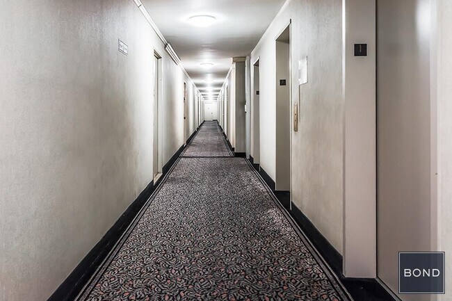 Building Photo - 888 Eighth Avenue