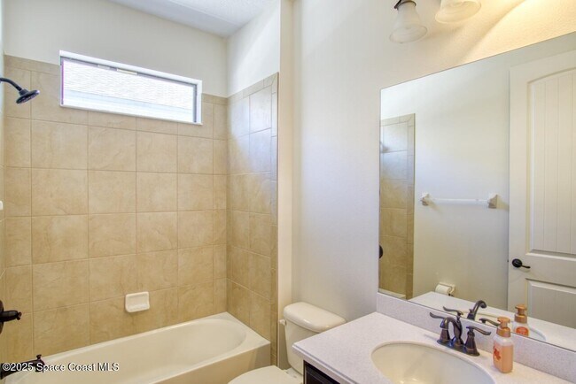 Building Photo - 8087 Quimby Ct