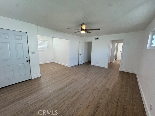 Building Photo - 122 46th St