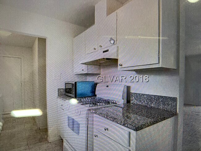 Building Photo - 6505 Aberdeen Ln