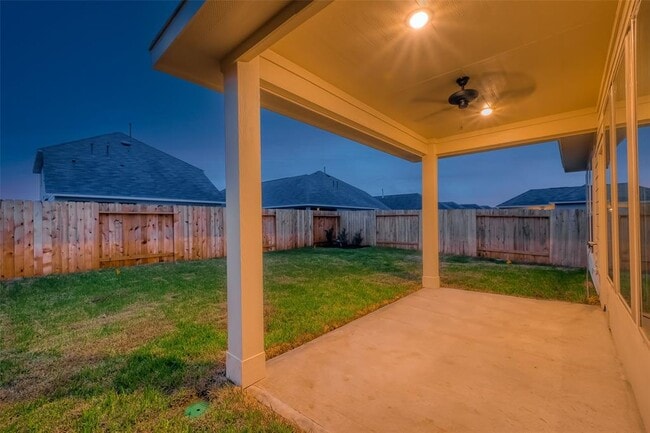 Building Photo - 8910 Oak Ivy Ln