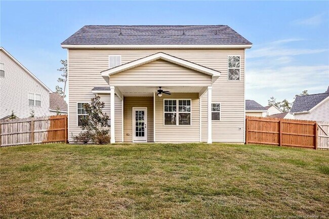 Building Photo - 136 Loch Ln