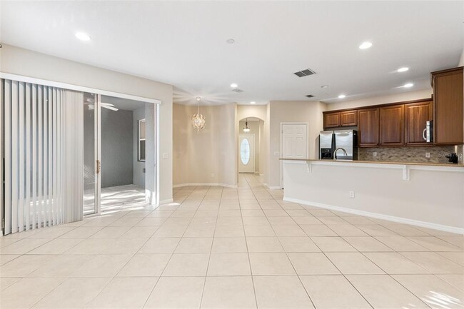 Building Photo - 1244 Travertine Terrace