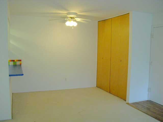 Building Photo - 2319 Packard St