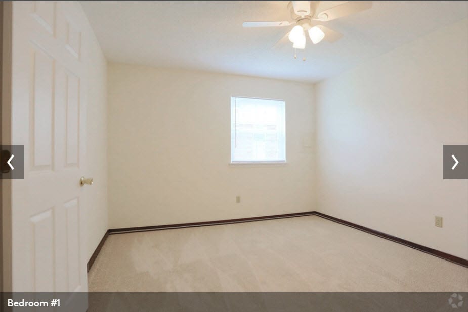 Building Photo - 3710 Santiago Dr