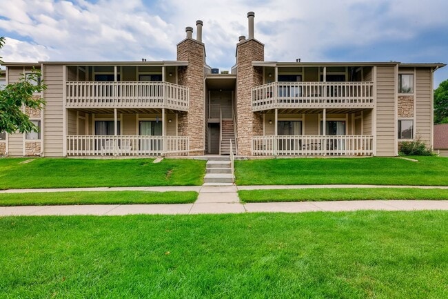 Building Photo - Stunning 2 Bedroom Near Lowry!!!!