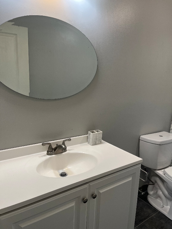 Building Photo - 250 Bloomfield Ave