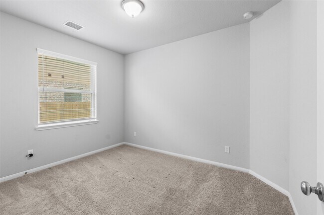 Building Photo - 5914 Jasper Terrace Ln