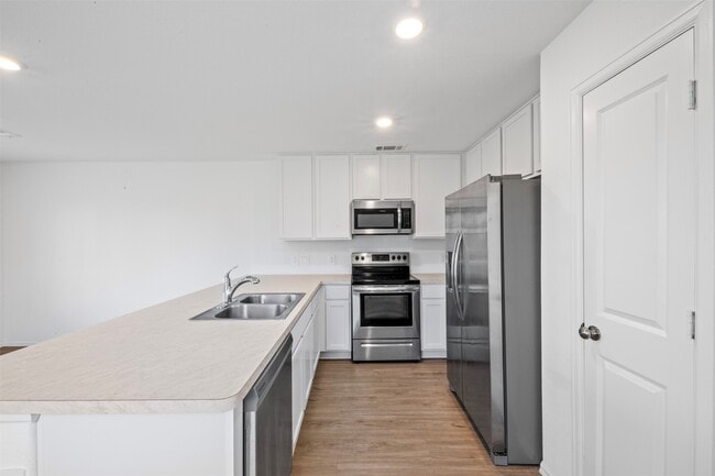 Building Photo - 1044 Rd 5203