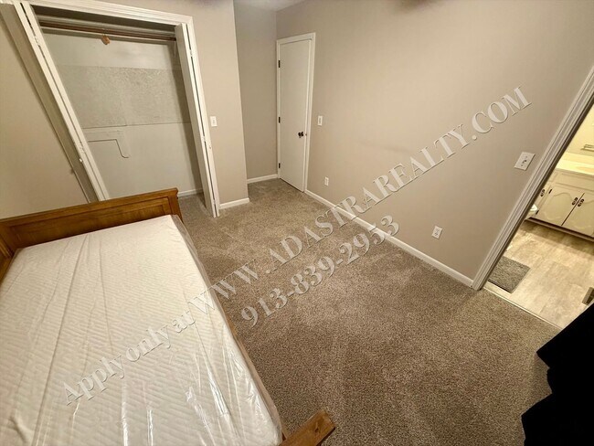 Building Photo - Beautiful Ranch Home in Park Hill School District-Coming SOON!