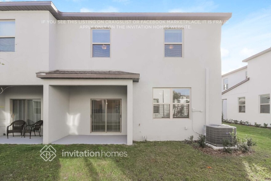 Building Photo - 2875 Gridiron Garden Isle