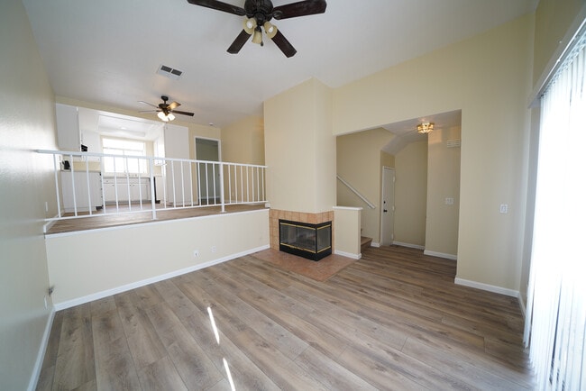 Building Photo - 27663 Ironside Dr