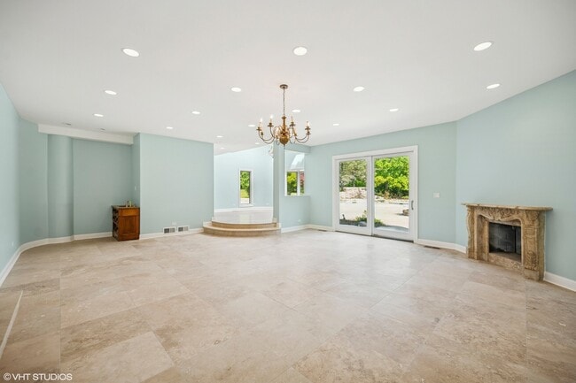 Building Photo - 2305 Tennyson Ln