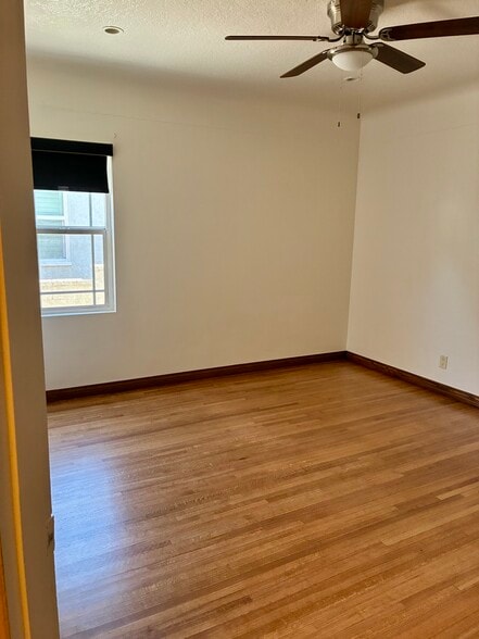 Building Photo - 8956 San Luis Ave