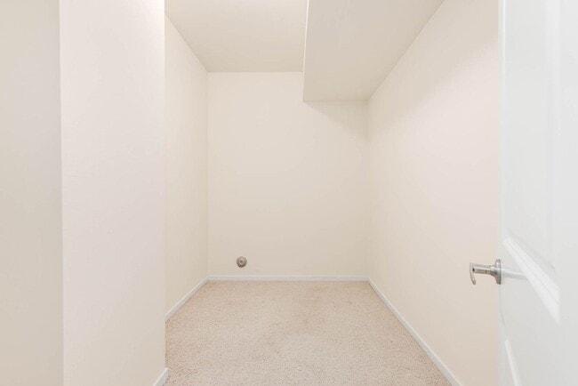 Building Photo - 516 Lingering Pine Dr NW