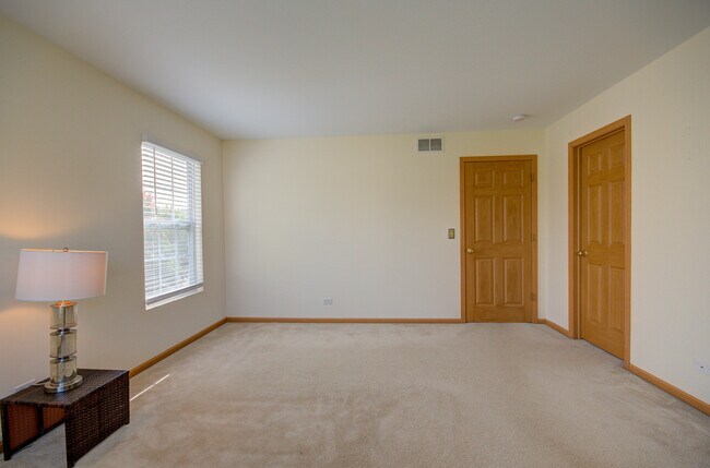 Building Photo - 355 Grape Vine Trail