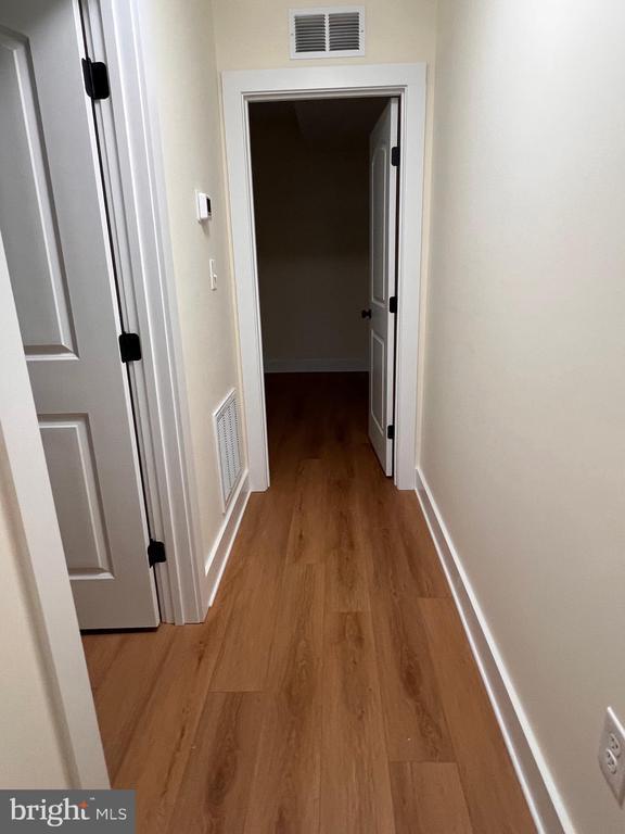 Building Photo - 113 W North St