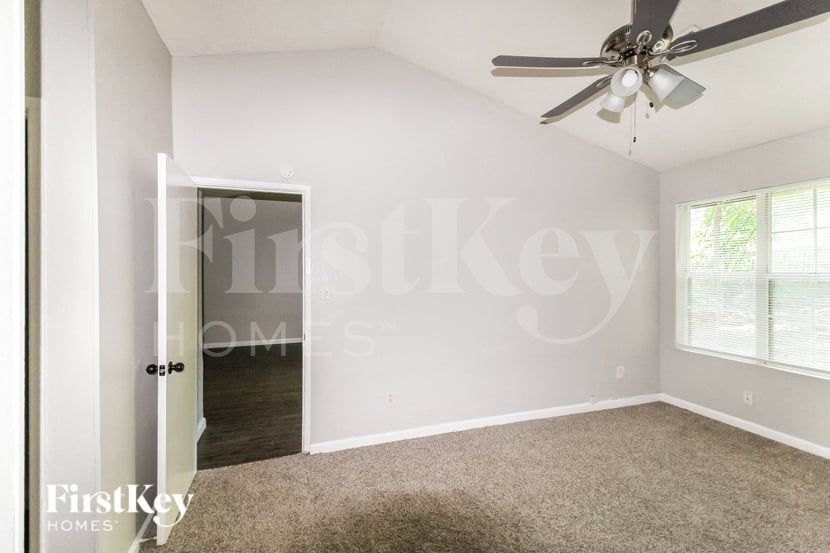 Building Photo - 2308 Wingfoot Pl