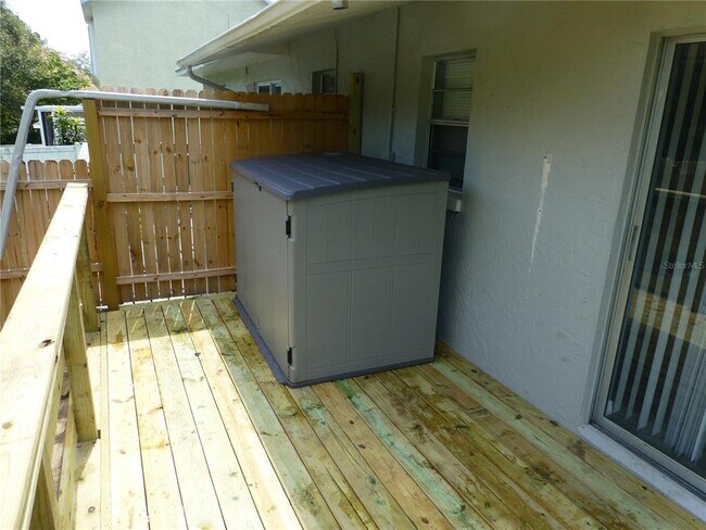 Building Photo - 197 Highland Rd