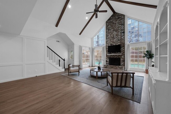 Building Photo - 11827 Normont Dr
