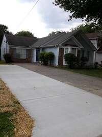 Building Photo - 3948 Pepperwood Dr