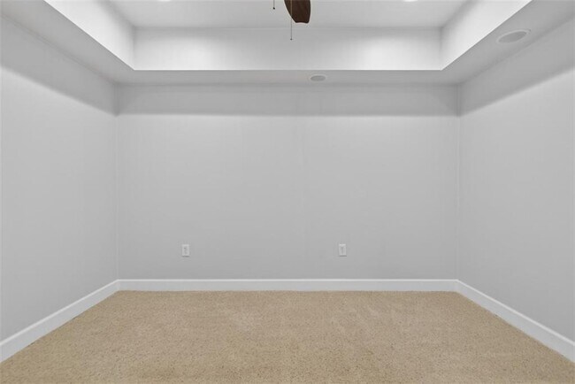 Building Photo - 4537 Grandview Pkwy