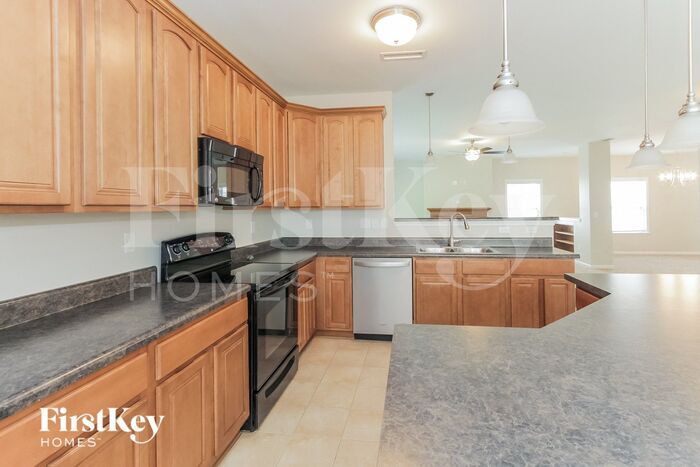 Building Photo - 111 N Cromwell Dr