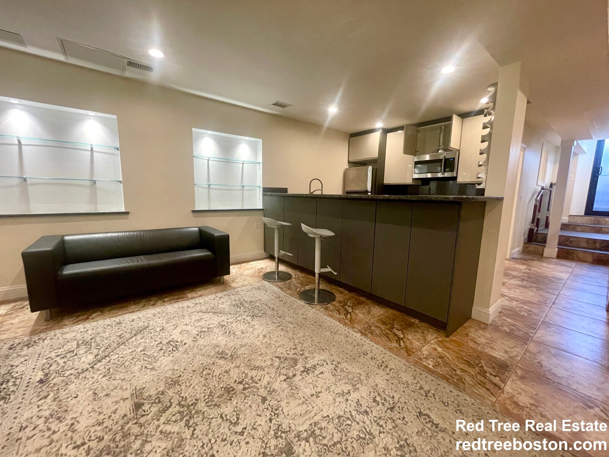 Building Photo - 25 St Marys Ct