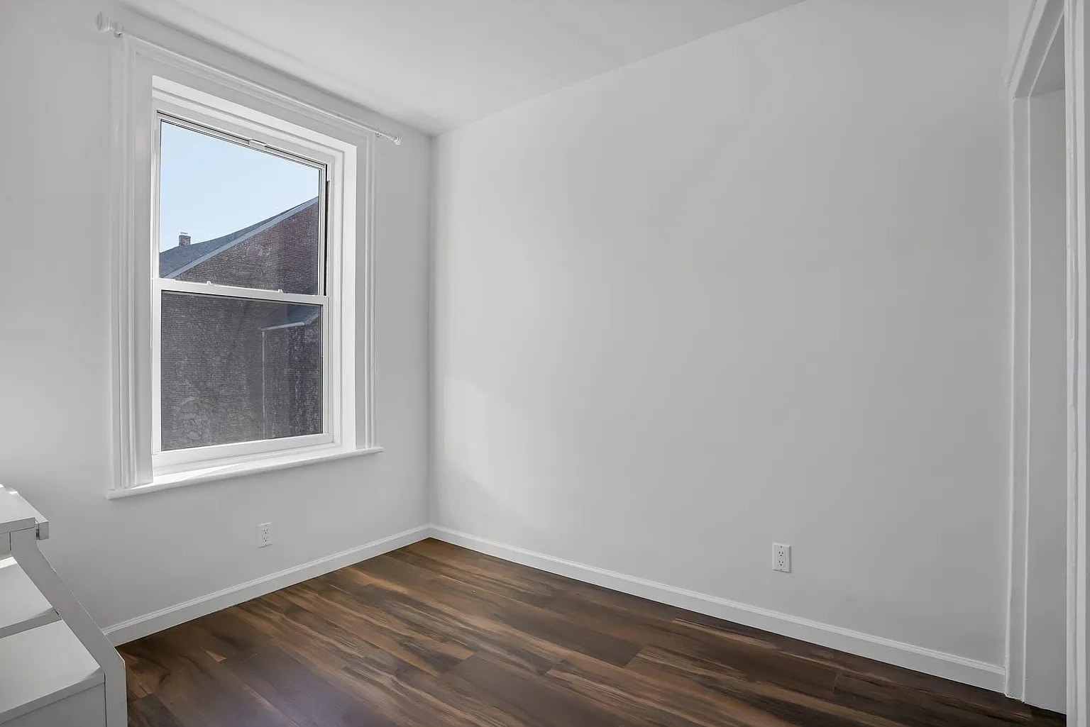 Building Photo - 245 4th St