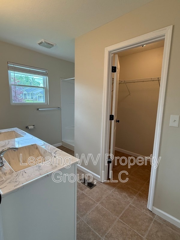 Building Photo - 29 Christian Ct