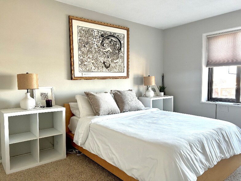 Primary Photo - 15 S 1st St