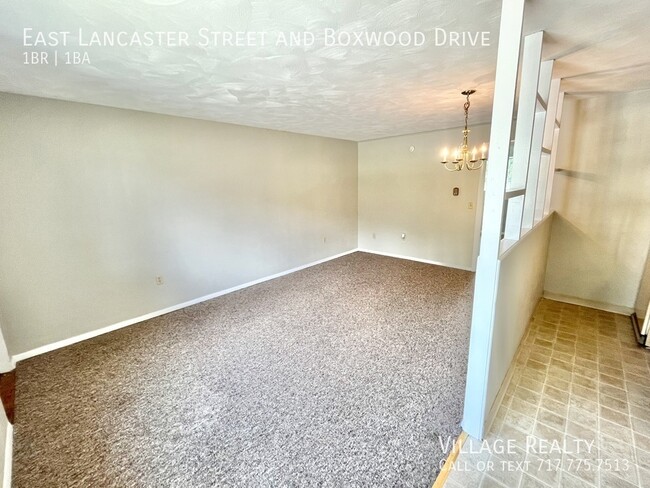 Building Photo - Available NOW! Budget-friendly 1-Bed w/ On...