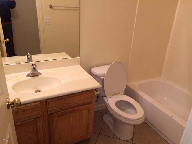 Building Photo - 15739 N 172nd Ln