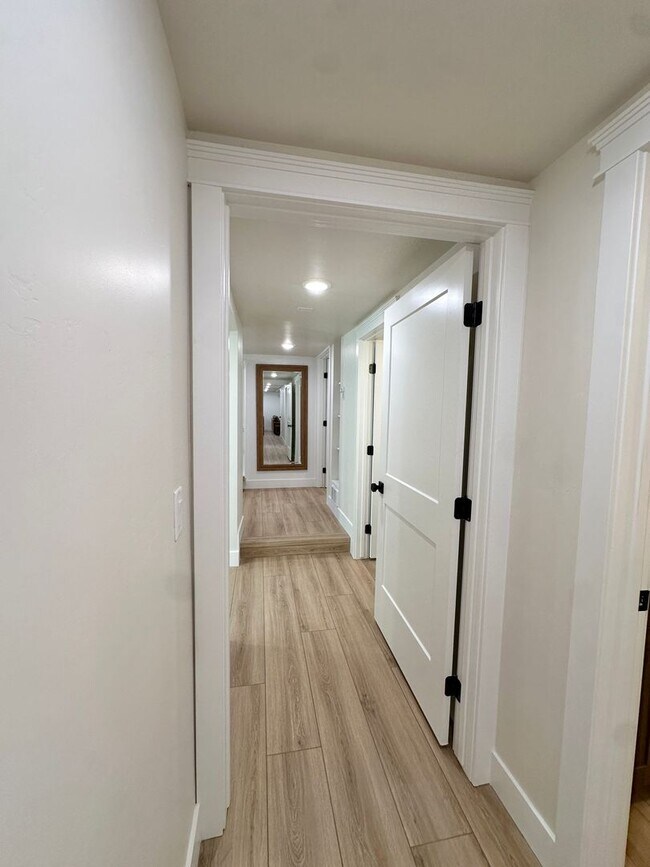 Building Photo - RR 156 Duplex