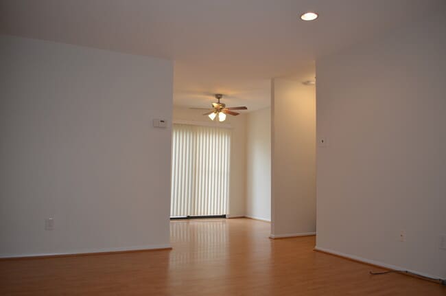 Building Photo - 4600B Acton Ct