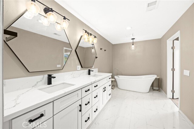 Building Photo - 12110 Bowmore Ave