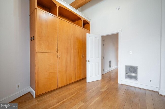 Building Photo - 310 Prince St