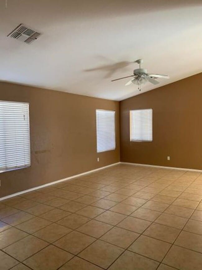 Building Photo - 16431 N 113th Ave